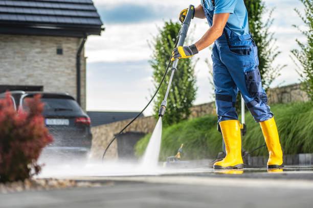 Best Residential Pressure Washing Services  in Hampton Bays, NY